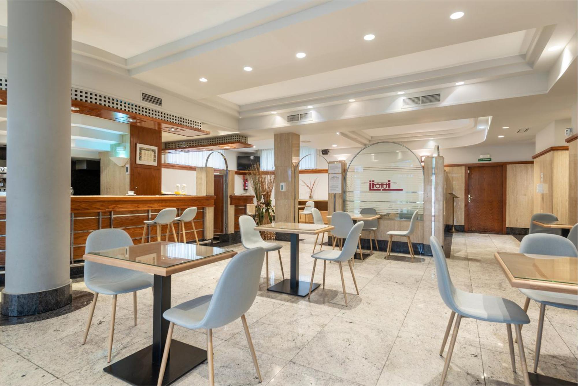 Urban Loiu Hotel By Eurotels Buitenkant foto