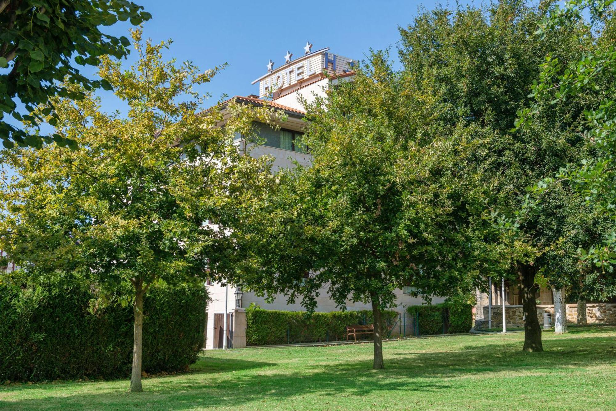 Urban Loiu Hotel By Eurotels Buitenkant foto
