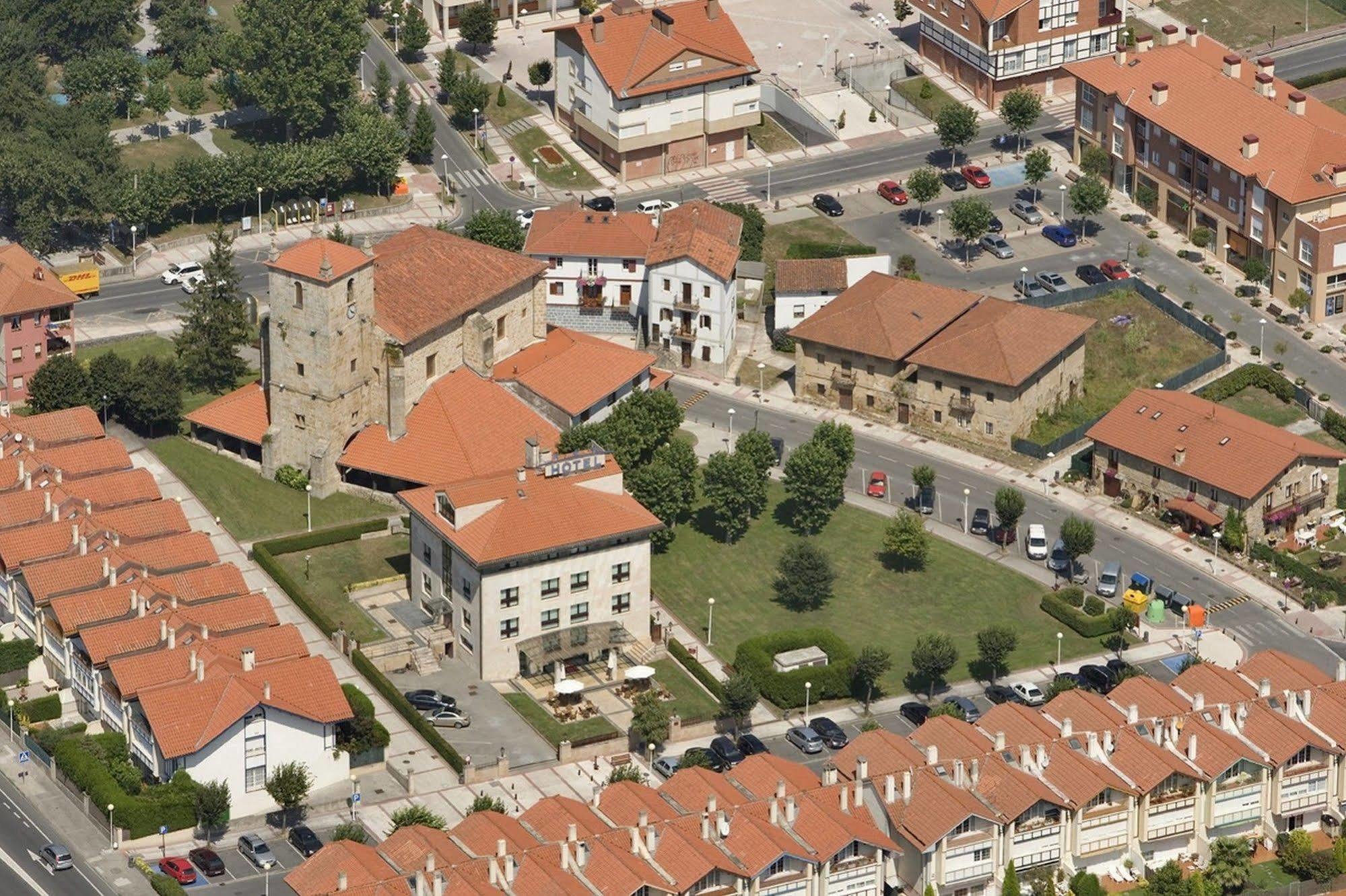 Urban Loiu Hotel By Eurotels Buitenkant foto